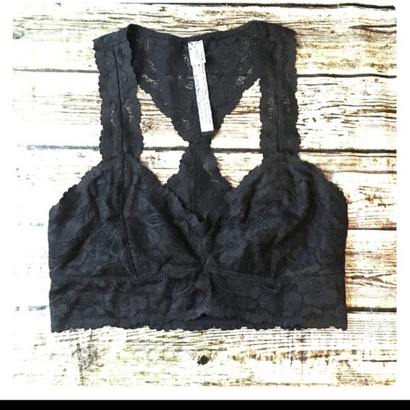 BLACK LACE BRALETTE - Picture 3 of 3